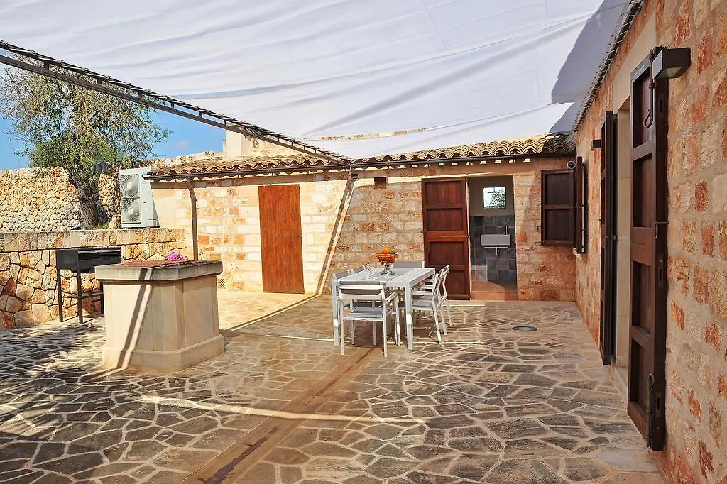 Finca Moli-1